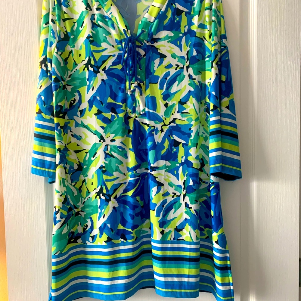Colorful dress for vacation!